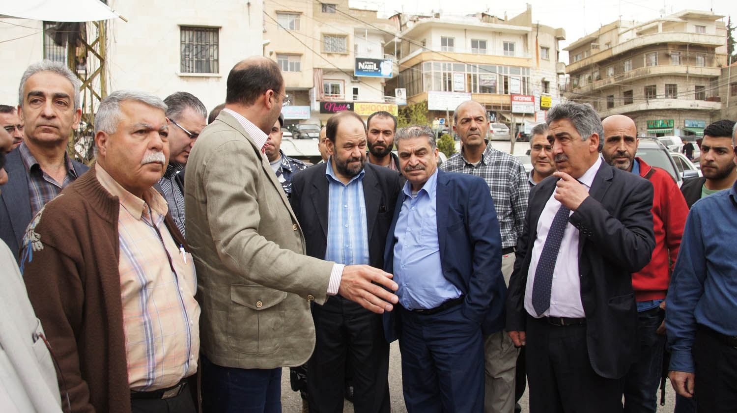 دعماً لاقتصاد بعلبك .. ياغي ووفد مرافق يجولون على المشاريع التجارية